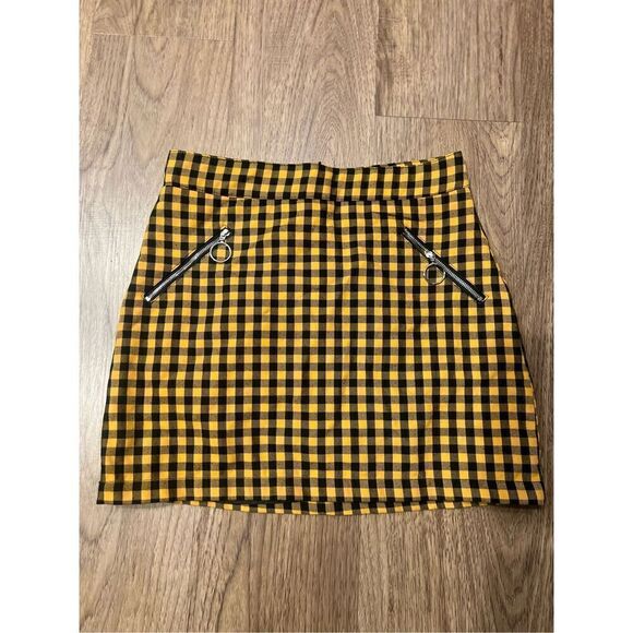 forever 21 clueless vibe Black & yellow gingham mini skirt  size S - Picture 1 of 4